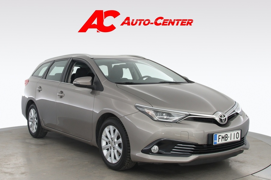 Toyota Auris vaihtoauto