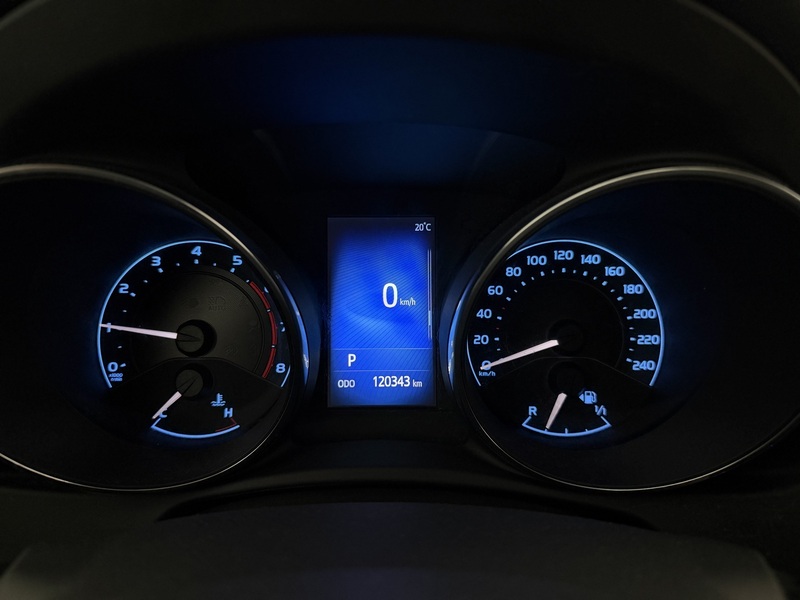 Toyota Auris vaihtoauto