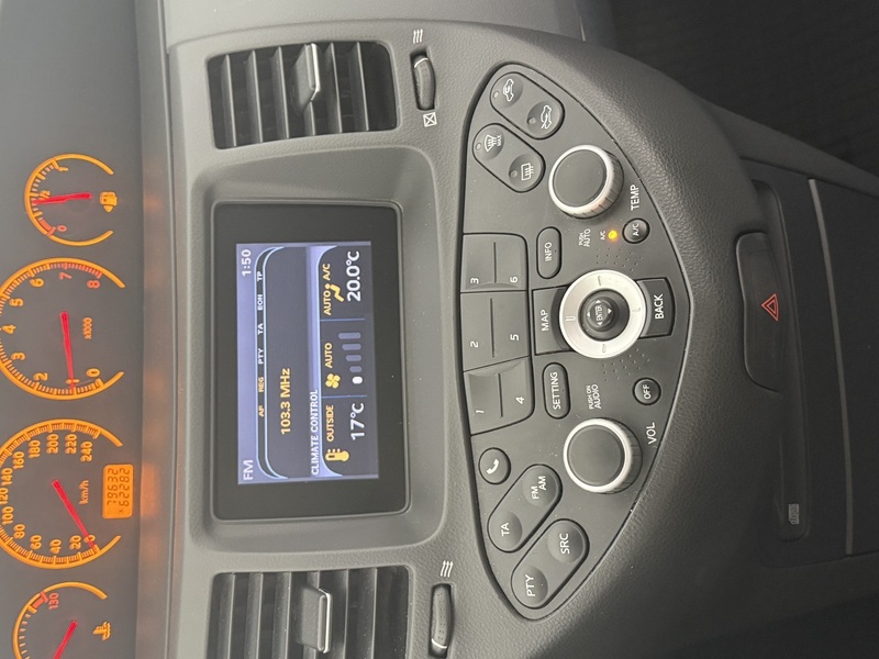 Nissan Primera vaihtoauto