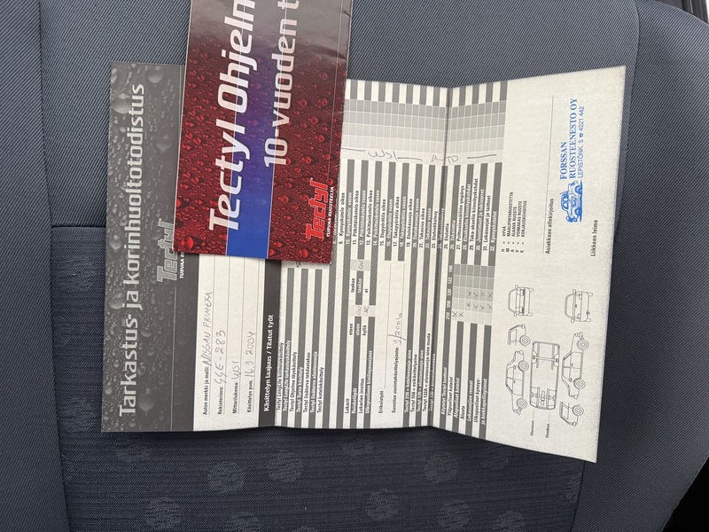 Nissan Primera vaihtoauto