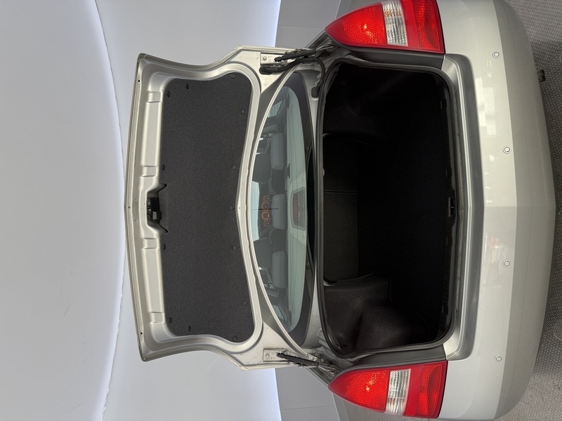 Nissan Primera vaihtoauto