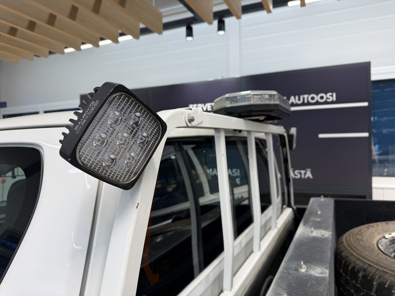 Toyota Hilux vaihtoauto