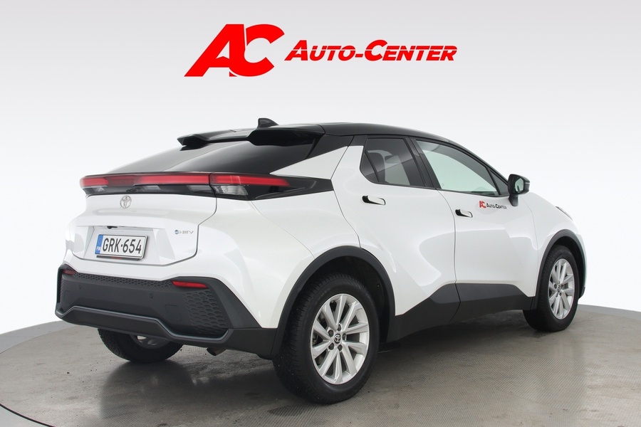 Toyota C-HR vaihtoauto