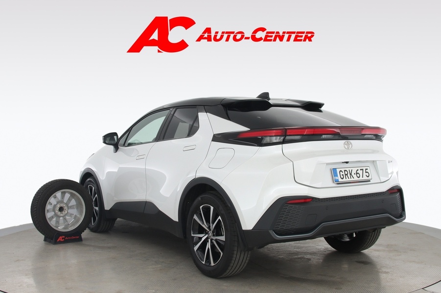 Toyota C-HR vaihtoauto