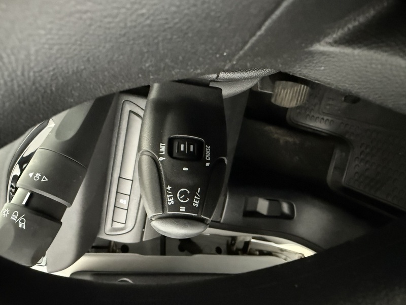 Peugeot 208 vaihtoauto