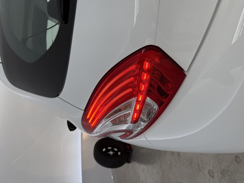 Peugeot 208 vaihtoauto