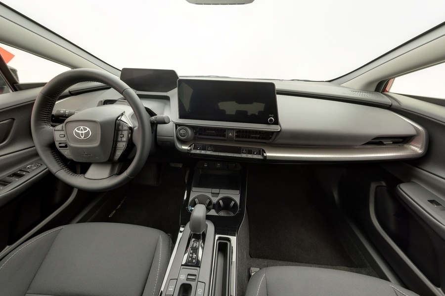 Toyota Prius Plug-in vaihtoauto