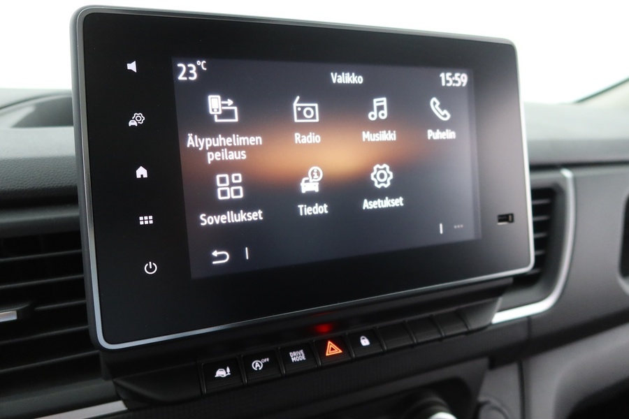 Nissan Primastar vaihtoauto