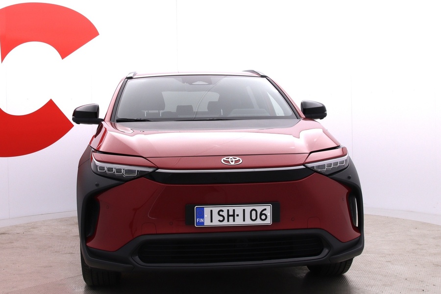 Toyota bZ4X vaihtoauto