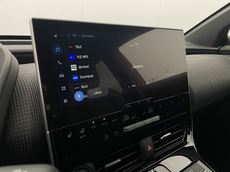 Toyota bZ4X vaihtoauto