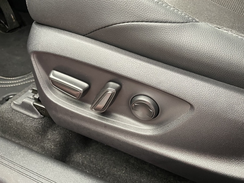 Toyota bZ4X vaihtoauto