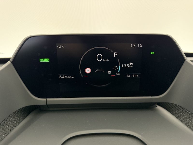 Toyota bZ4X vaihtoauto