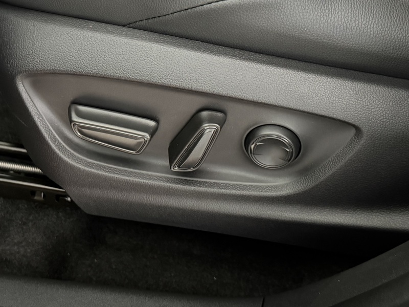 Toyota bZ4X vaihtoauto