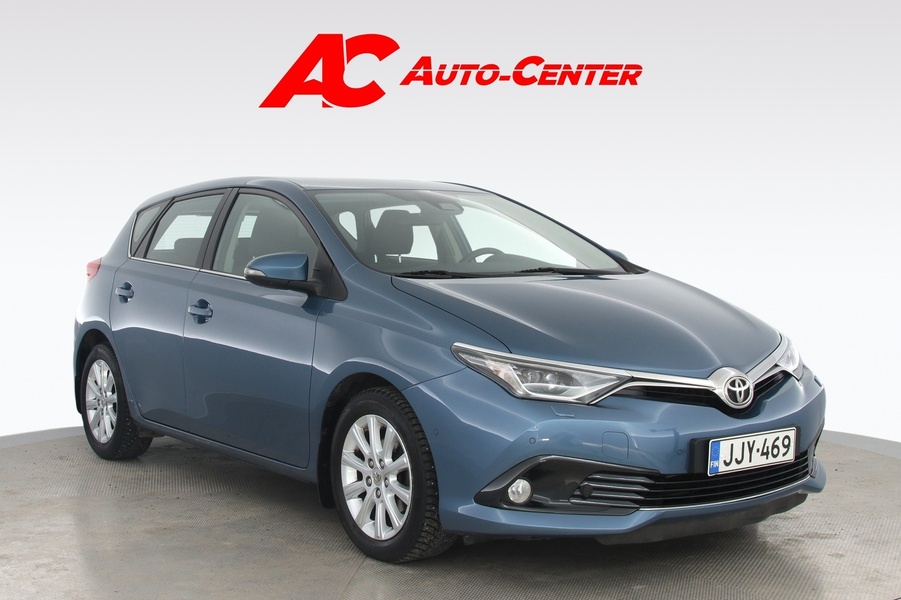 Toyota Auris vaihtoauto