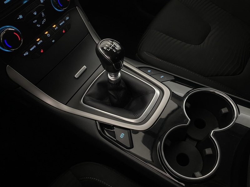 Ford S-MAX vaihtoauto