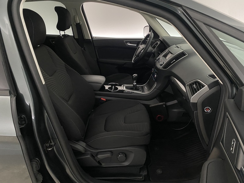 Ford S-MAX vaihtoauto