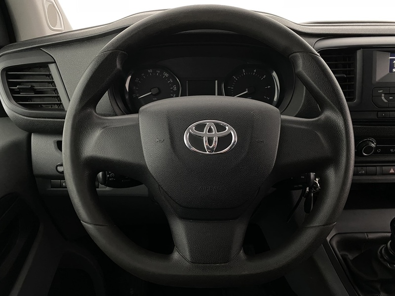 Toyota Proace vaihtoauto