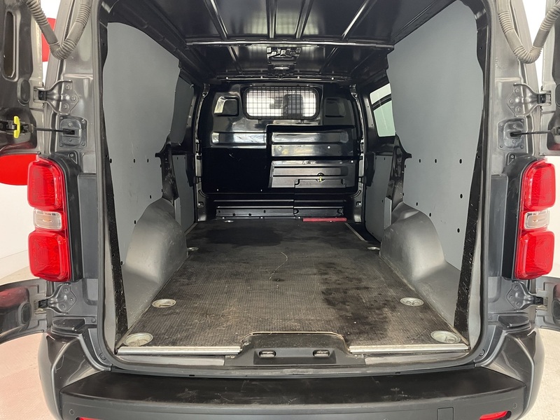 Toyota Proace vaihtoauto