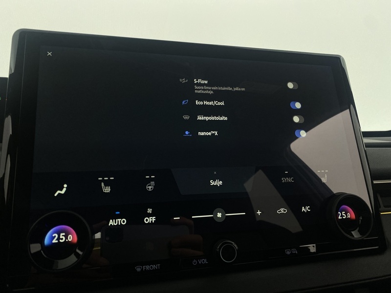 Toyota bZ4X vaihtoauto