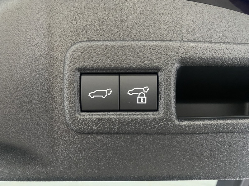 Toyota bZ4X vaihtoauto