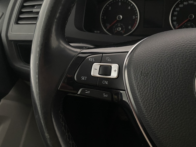 Volkswagen Caravelle vaihtoauto