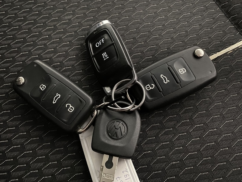 Volkswagen Caravelle vaihtoauto