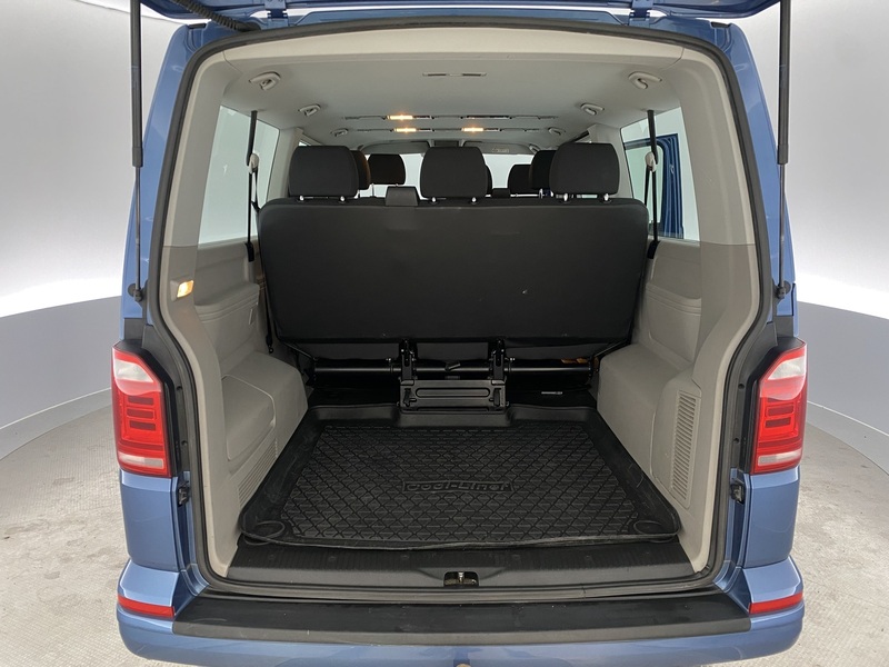 Volkswagen Caravelle vaihtoauto