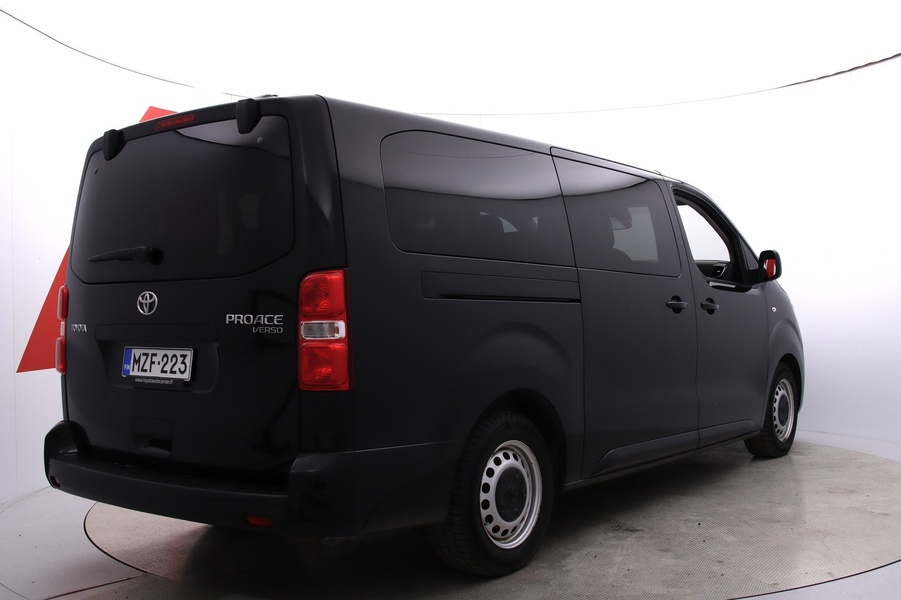 Toyota Proace Verso vaihtoauto
