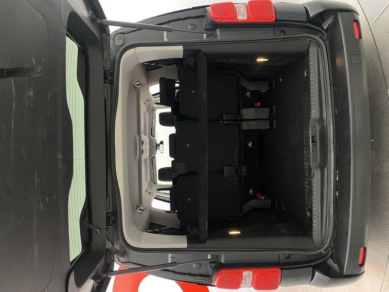 Toyota Proace Verso vaihtoauto