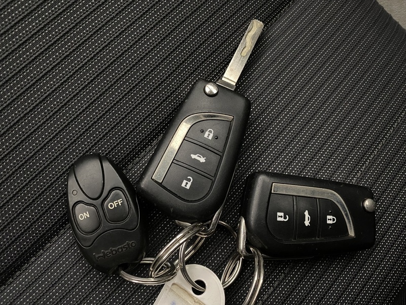 Toyota Avensis vaihtoauto