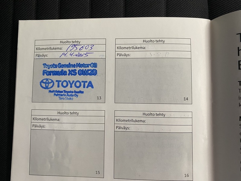 Toyota Auris vaihtoauto