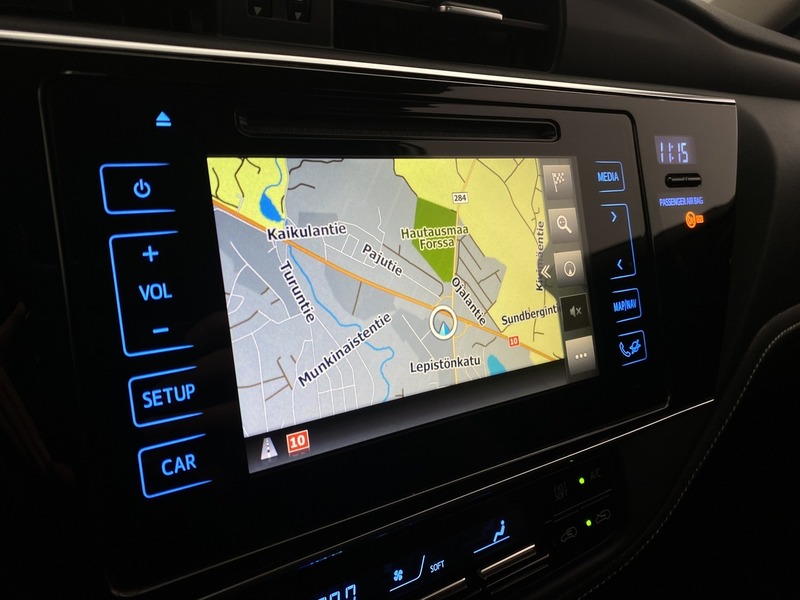 Toyota Auris vaihtoauto