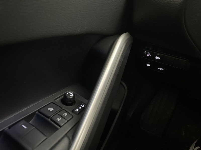 Toyota Corolla Cross vaihtoauto