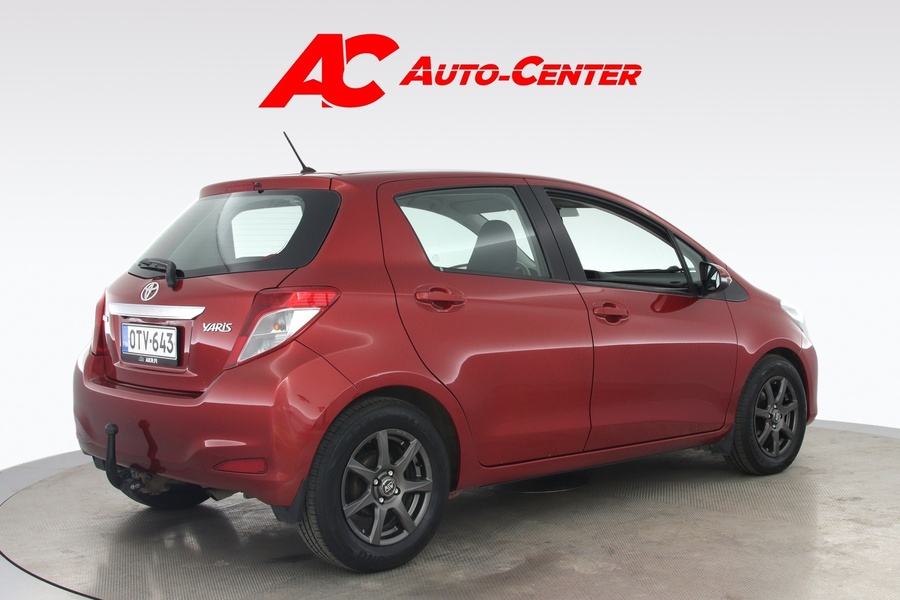 Toyota Yaris vaihtoauto