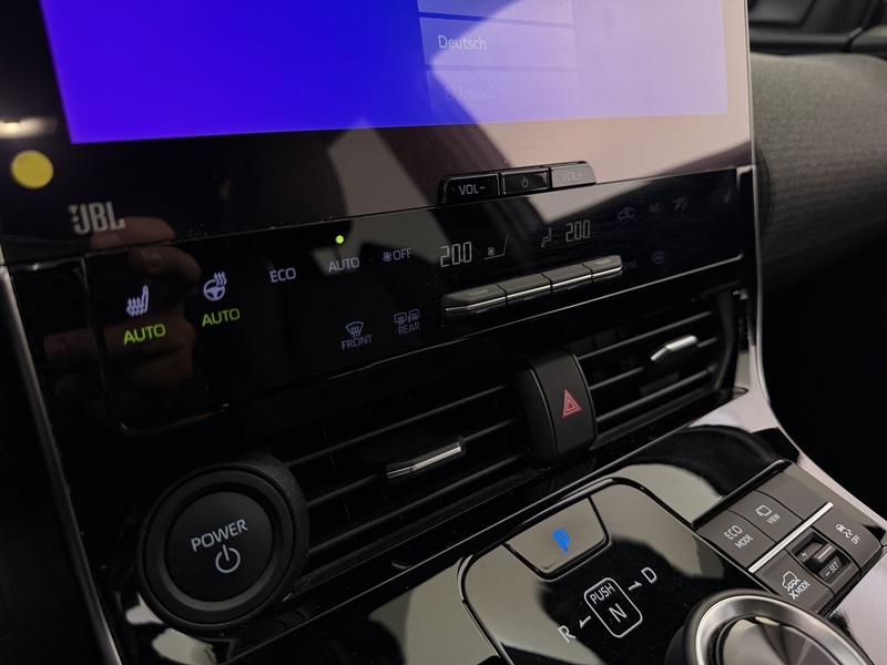 Toyota bZ4X vaihtoauto