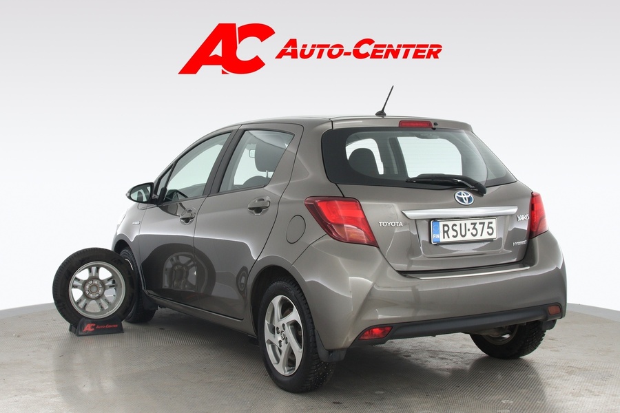 Toyota Yaris vaihtoauto