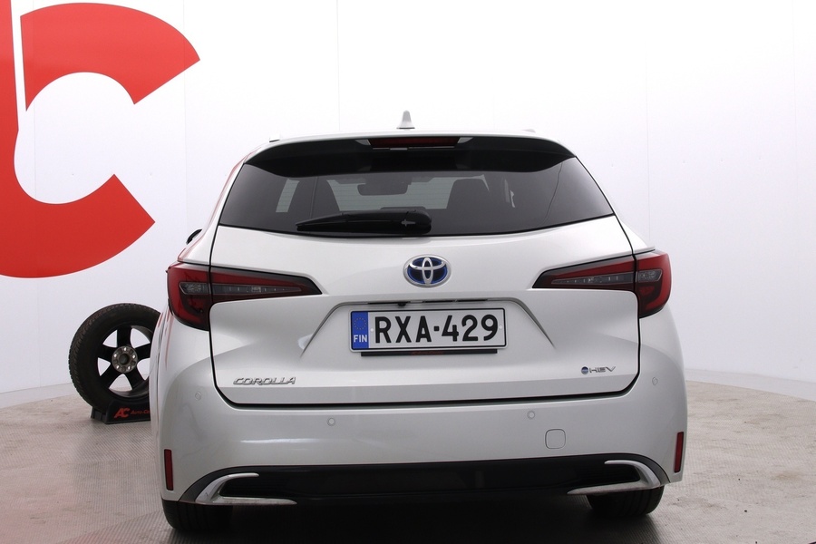 Toyota Corolla vaihtoauto