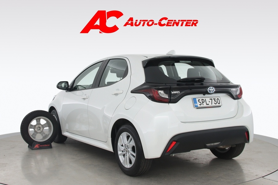 Toyota Yaris vaihtoauto