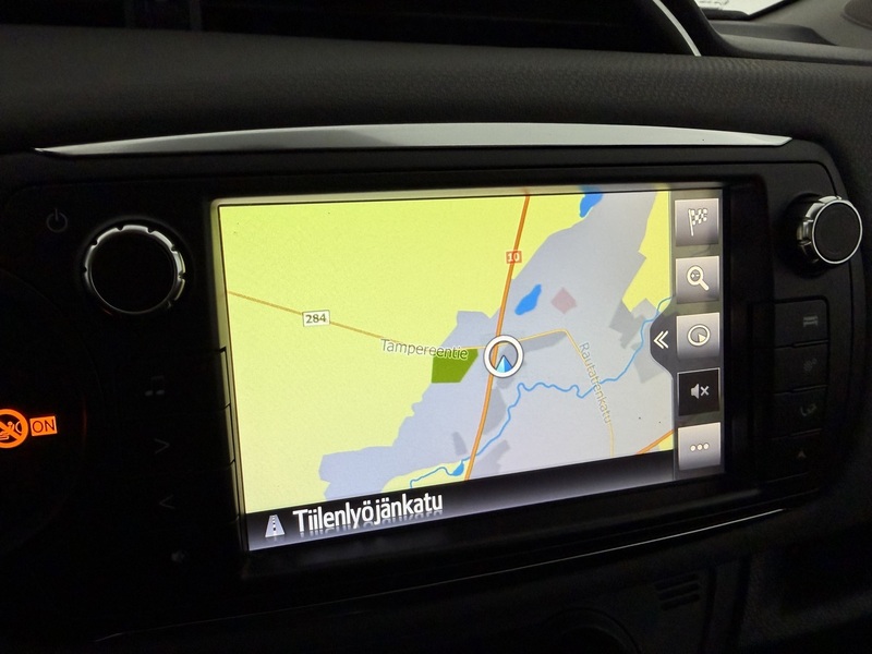 Toyota Yaris vaihtoauto