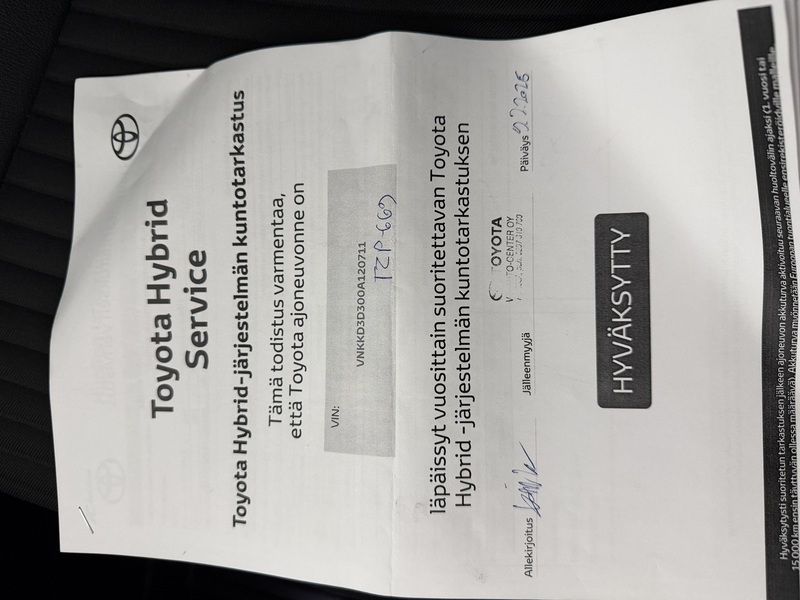 Toyota Yaris vaihtoauto