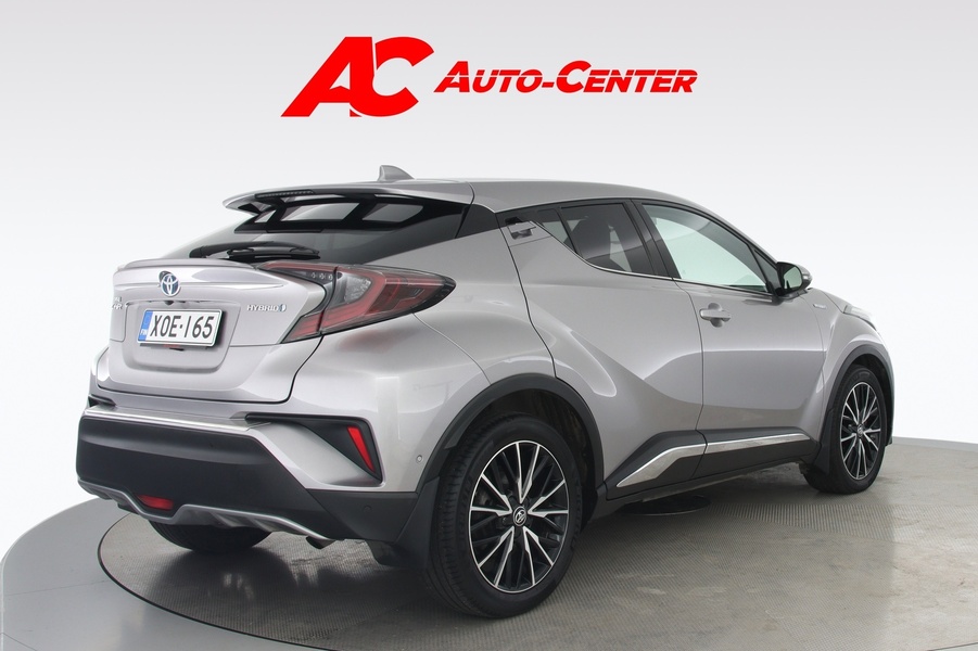 Toyota C-HR vaihtoauto