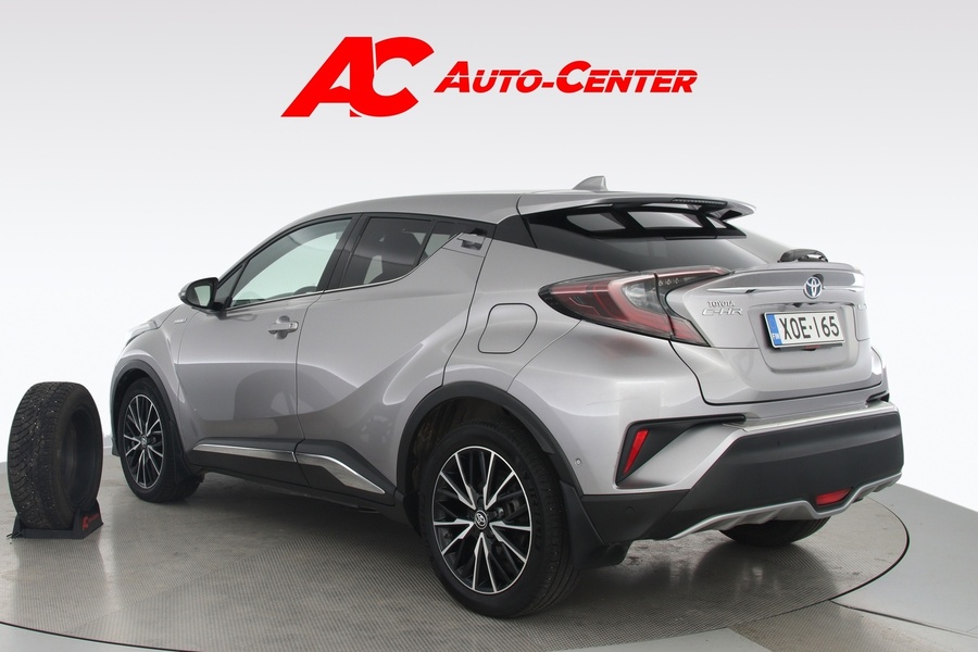 Toyota C-HR vaihtoauto