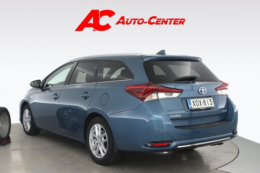 Toyota Auris vaihtoauto