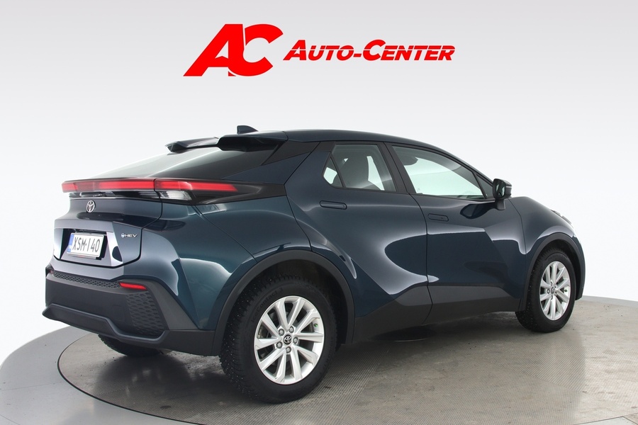 Toyota C-HR vaihtoauto