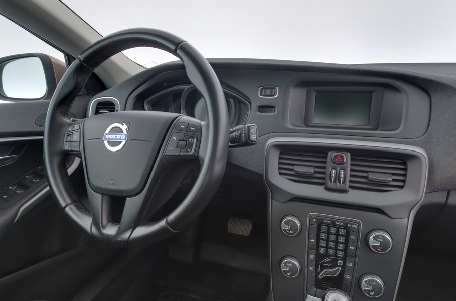 Volvo V40 vaihtoauto