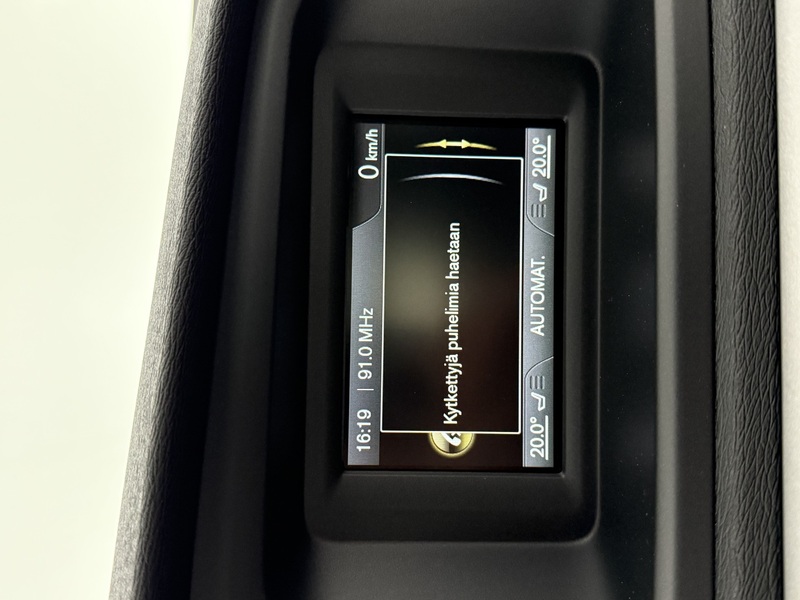 Volvo V40 vaihtoauto