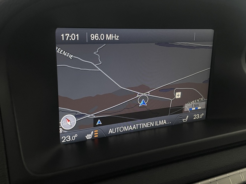 Volvo XC70 vaihtoauto