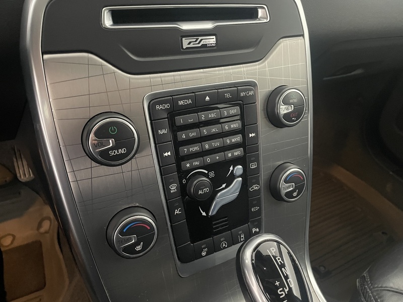 Volvo XC70 vaihtoauto