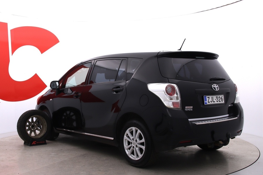 Toyota Verso vaihtoauto