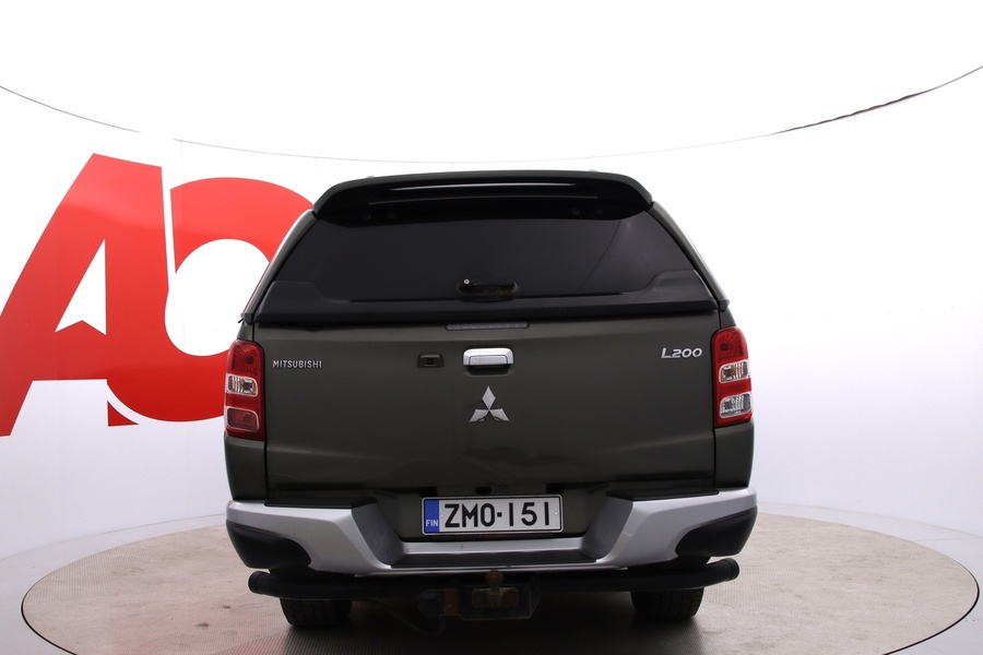 Mitsubishi L-200 vaihtoauto